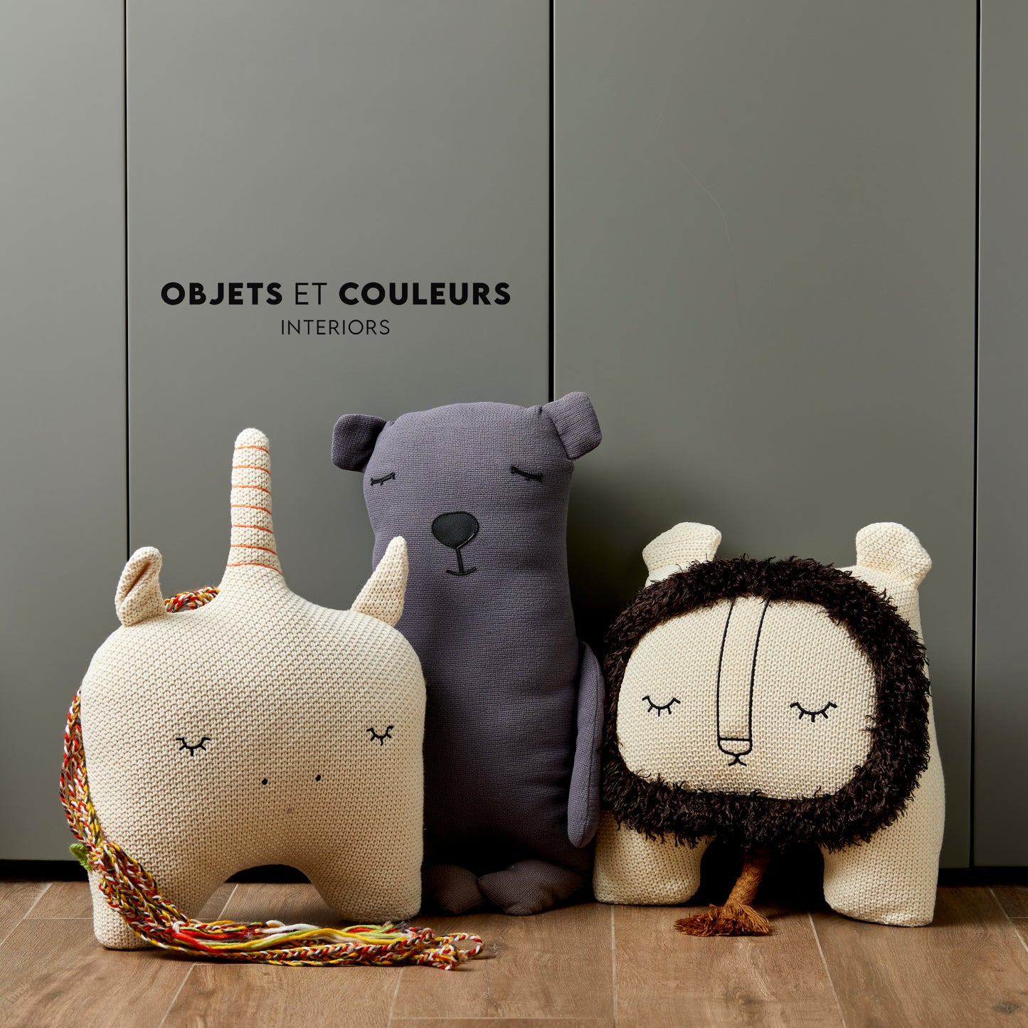 Minimalist Pillows