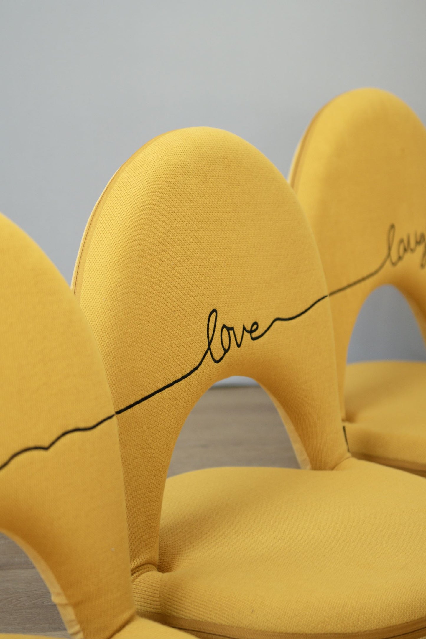 Mustard FlexiFold Comfort: Unique practical chairs