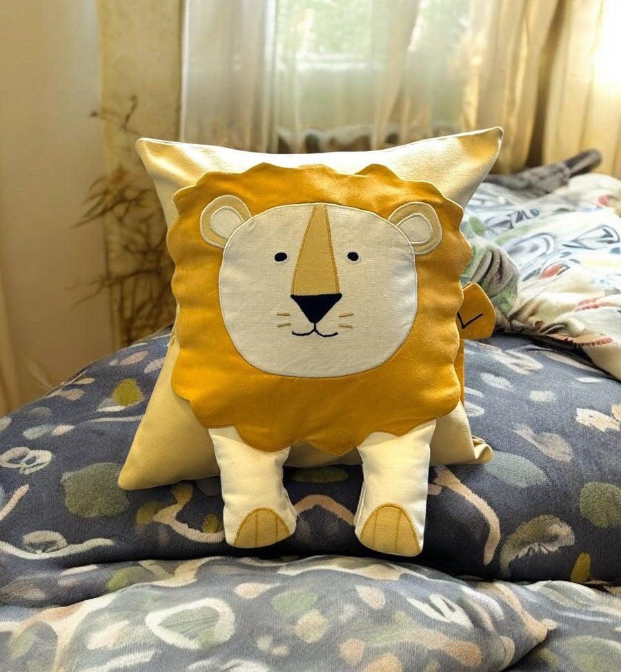 Jungle King Pillow - Maison Jungle Collection